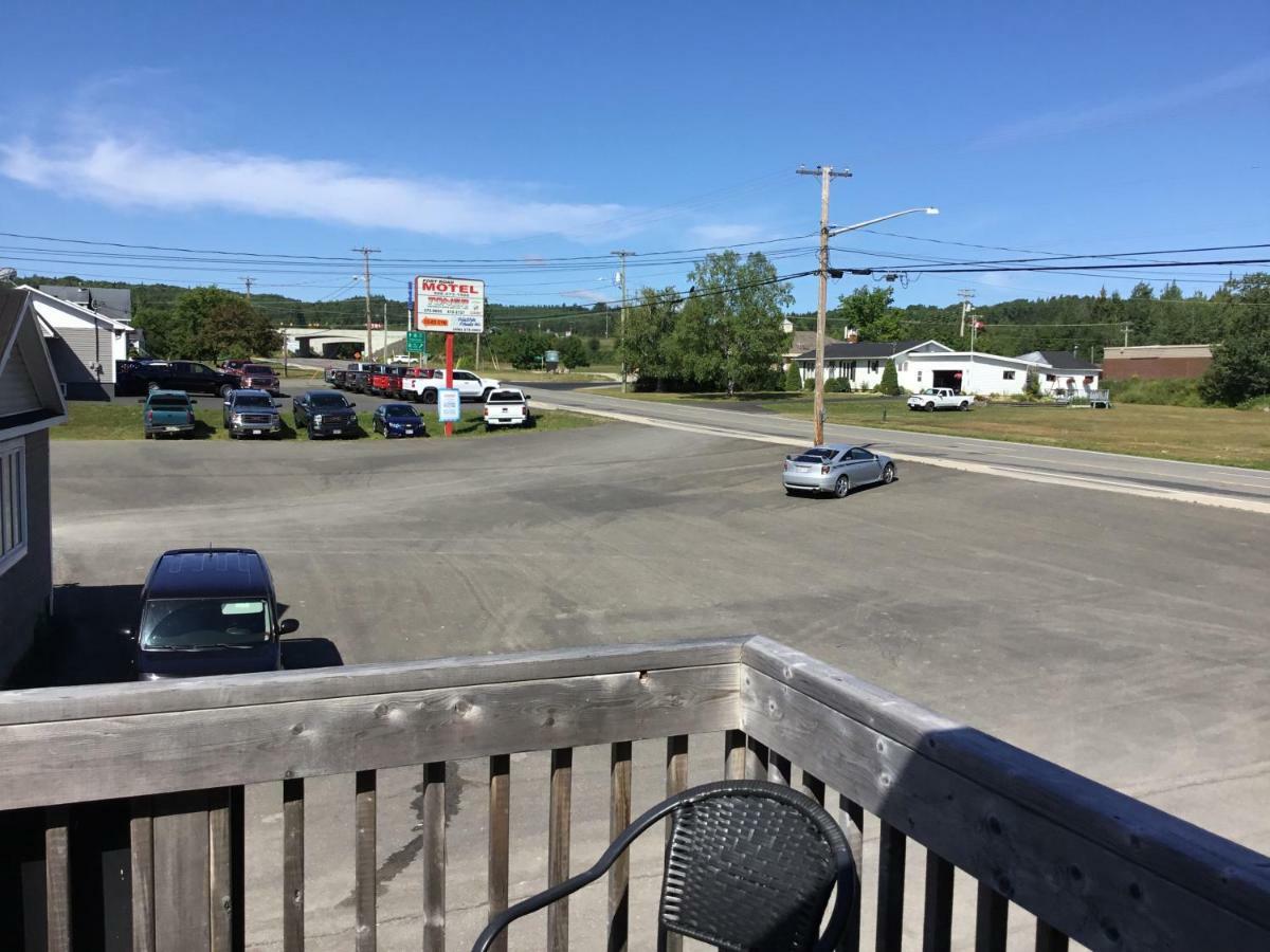 Fort Road Motel Perth-Andover Eksteriør bilde